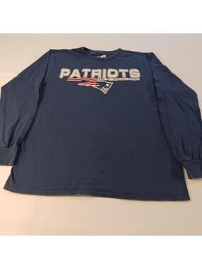 NFL Team Apparel New England Patriots Men's Blue T-Shirt Long Sleeve Size Medium